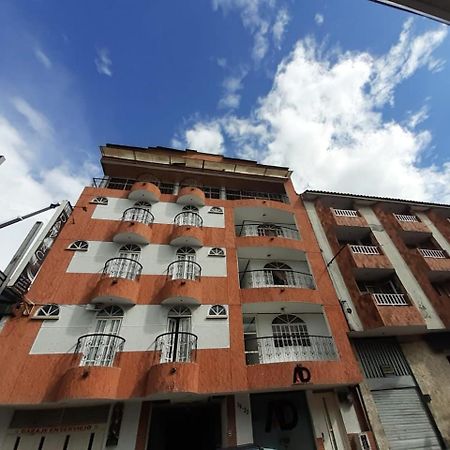 Hotel Davinci Calarcá Zewnętrze zdjęcie