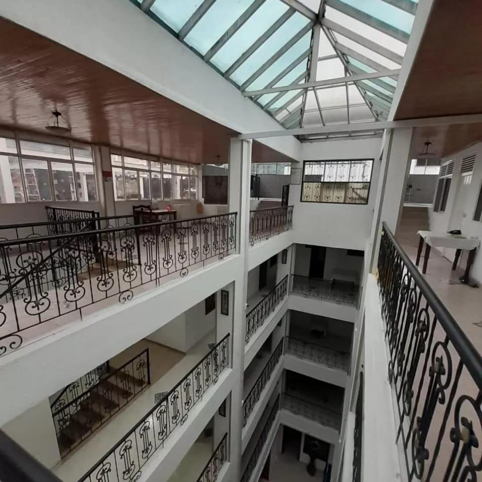 Hotel Davinci Calarcá Zewnętrze zdjęcie