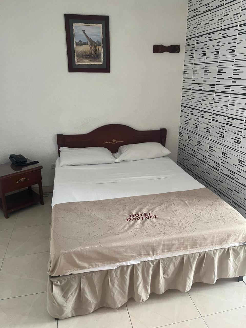 Hotel Davinci Calarcá Zewnętrze zdjęcie